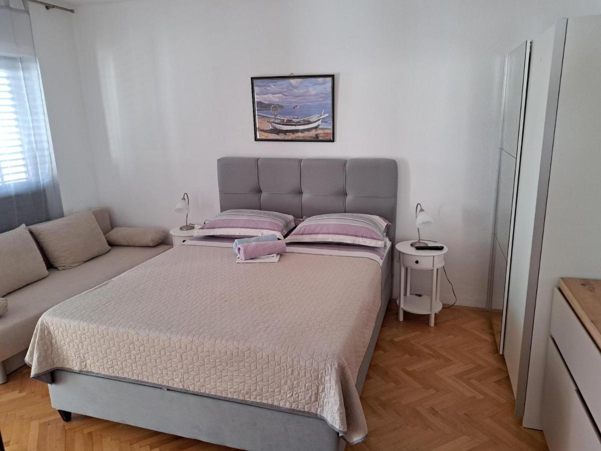 Apartmani R&B Radalj 马卡尔斯卡 外观 照片