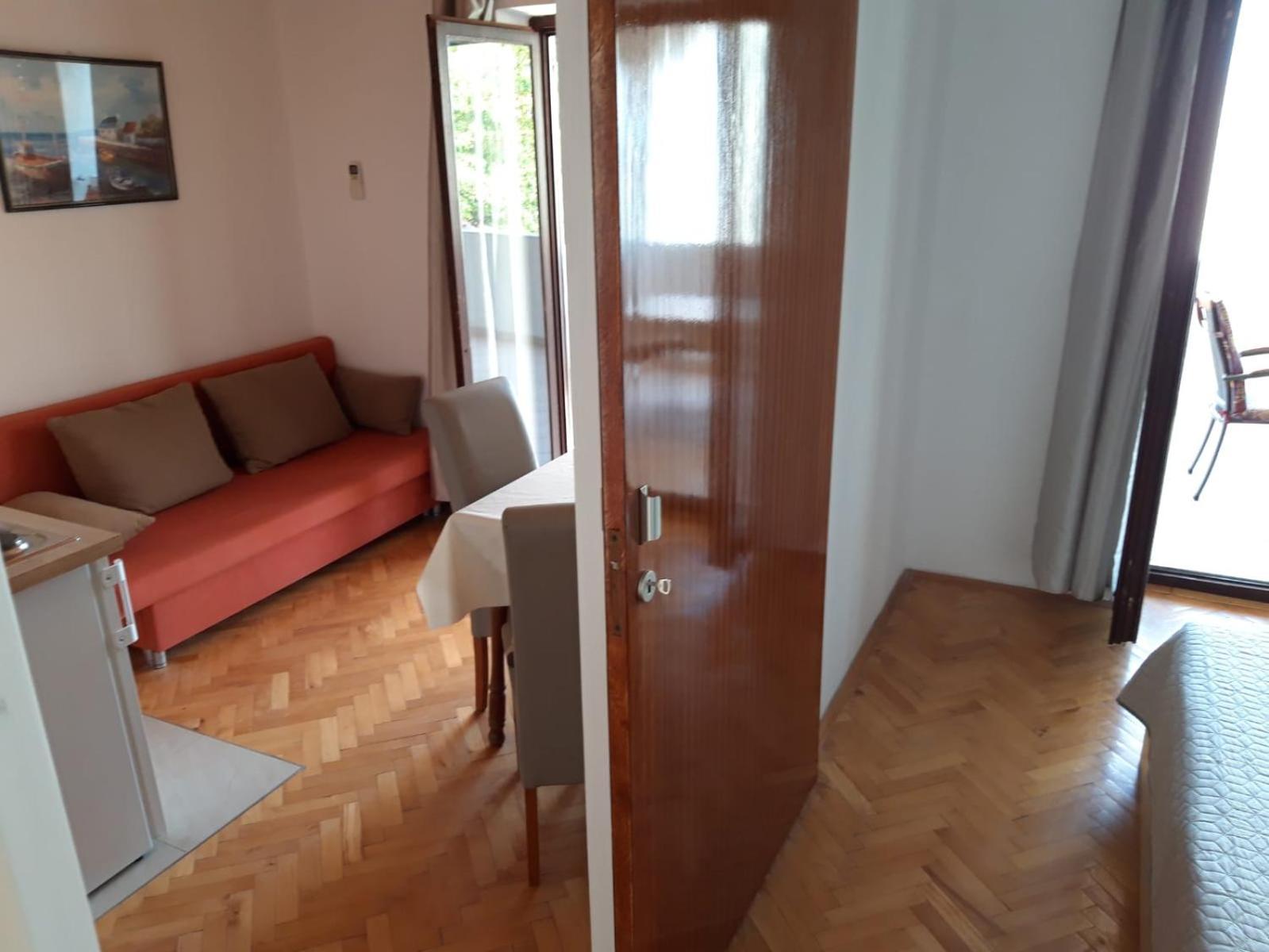 Apartmani R&B Radalj 马卡尔斯卡 客房 照片