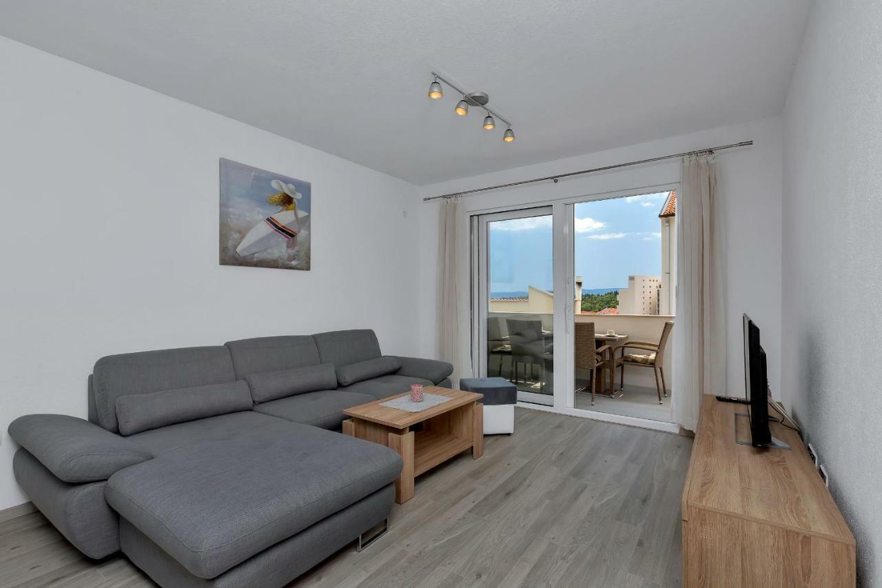 Apartmani R&B Radalj 马卡尔斯卡 外观 照片