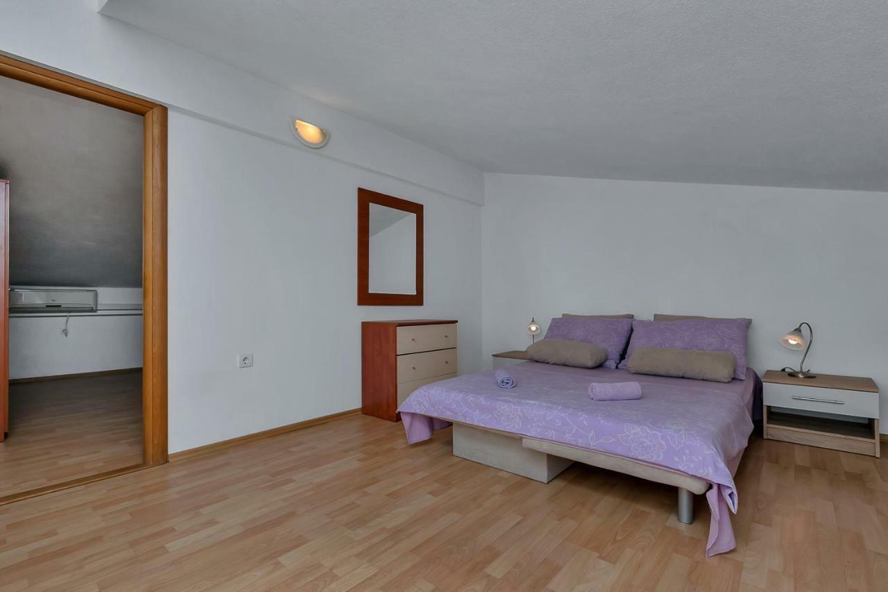 Apartmani R&B Radalj 马卡尔斯卡 外观 照片